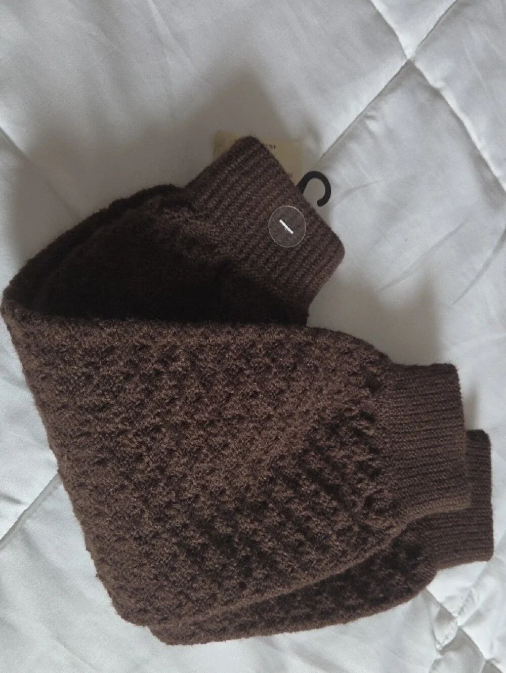 Cato textured open
